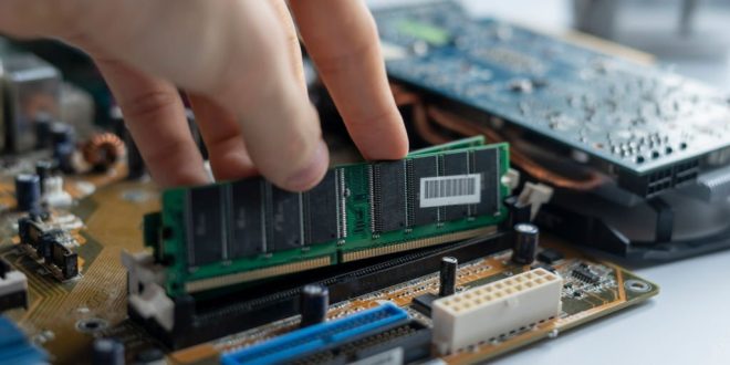 Tips Upgrade RAM Laptop Supaya Hasilnya Tidak Mengecewakan
