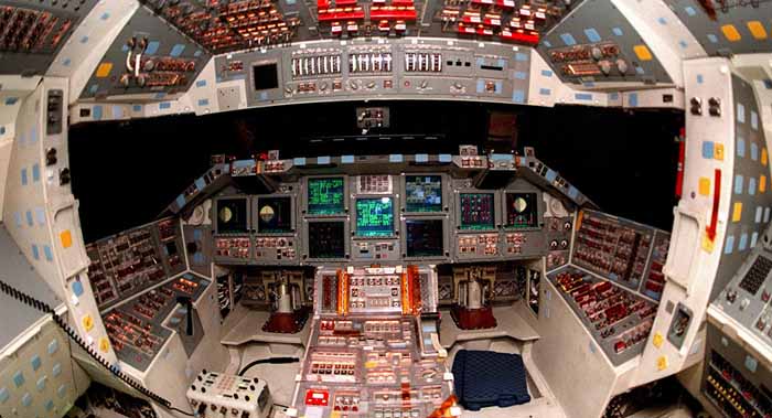 pesawat angkasa kokpit luar ruang waktu menengok cockpits spaceship instrumen kompleks